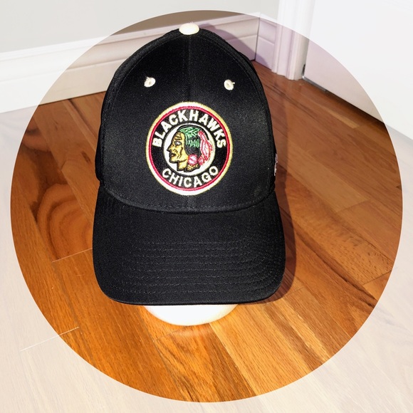 Reebok Other - Black Reebok Chicago BLACKHAWKS Hat